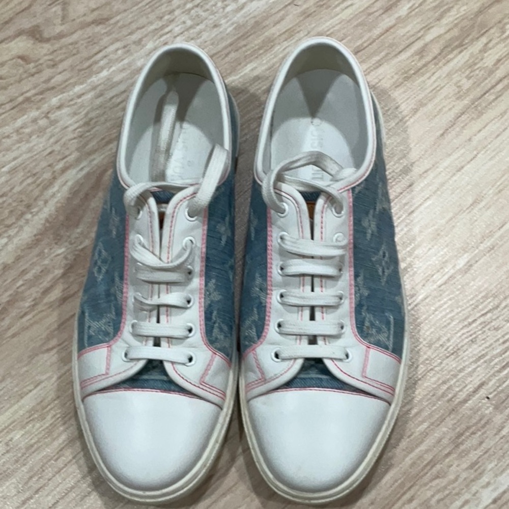 Louis Vuitton White and Blue Sneakers with Minimalist Design